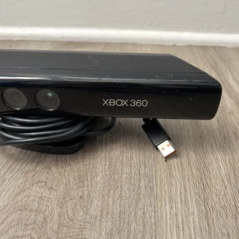 Microsoft Xbox 360 Kinect Sensor Bar 1414 with 2 Games Cord Bundle Tested Works